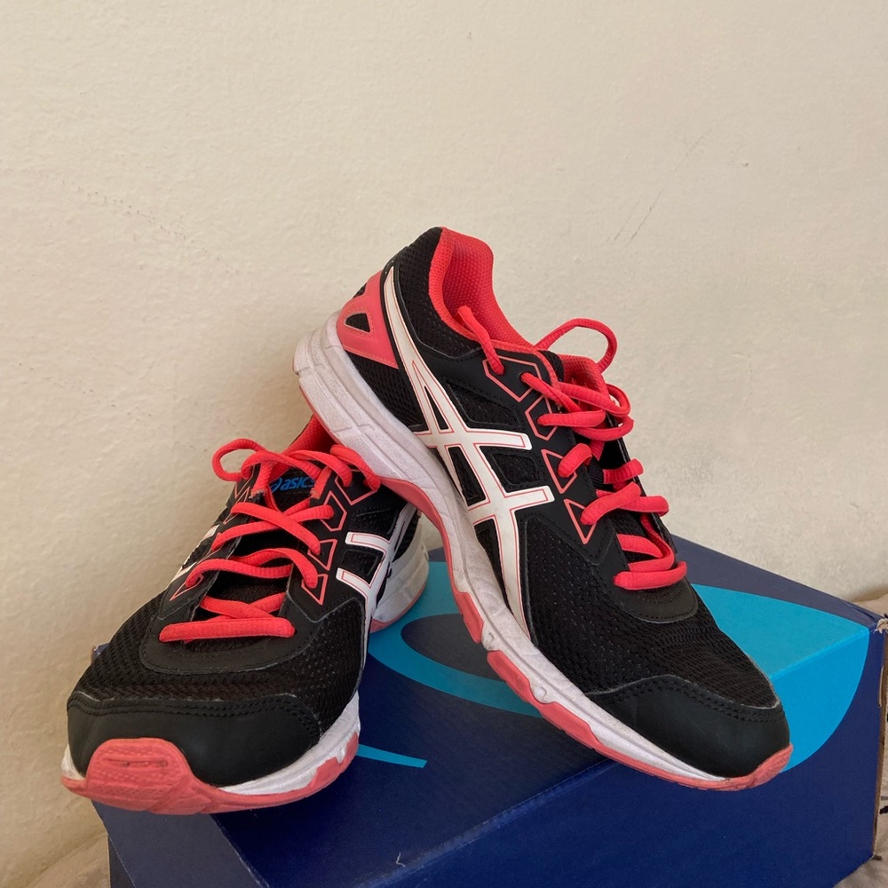 ASICS Gel Galaxy 9